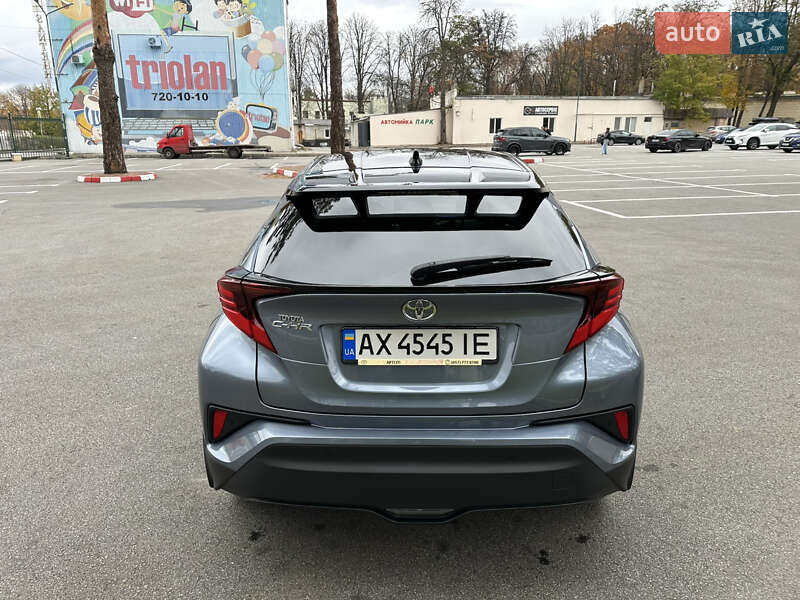 Внедорожник / Кроссовер Toyota C-HR 2019 в Харькове