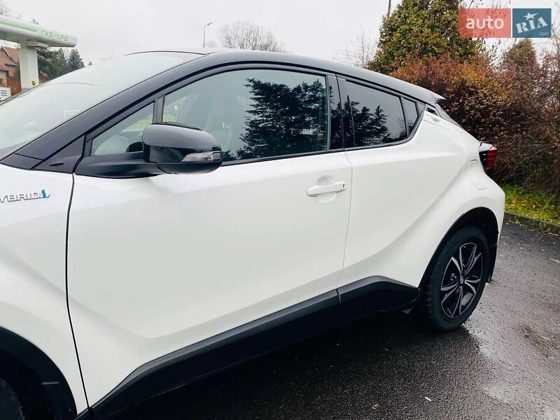 Позашляховик / Кросовер Toyota C-HR 2020 в Богородчанах