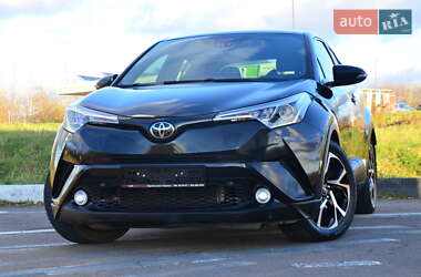 Внедорожник / Кроссовер Toyota C-HR 2018 в Дрогобыче