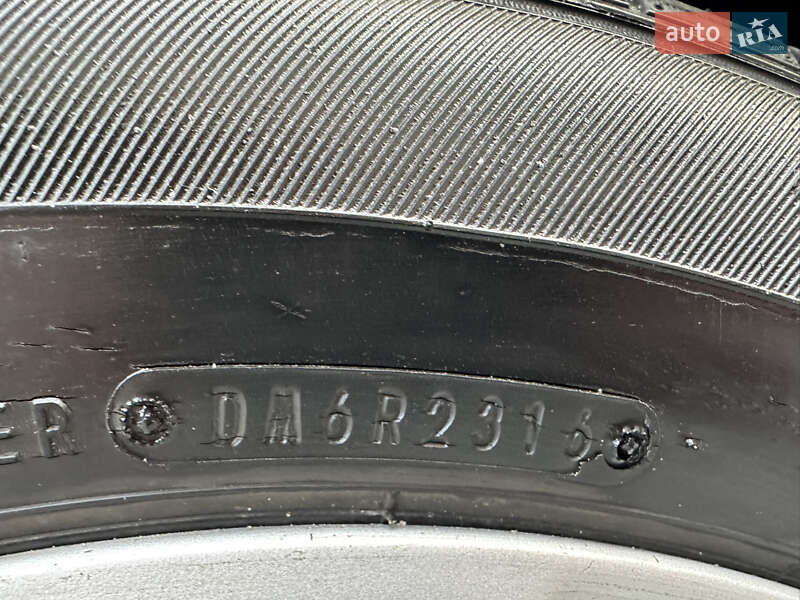 Позашляховик / Кросовер Toyota C-HR 2016 в Вінниці