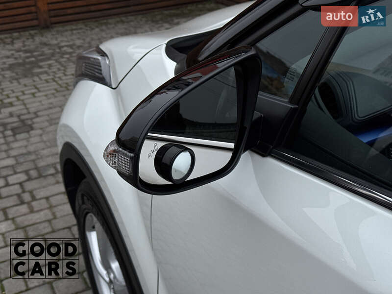 Внедорожник / Кроссовер Toyota C-HR 2018 в Одессе