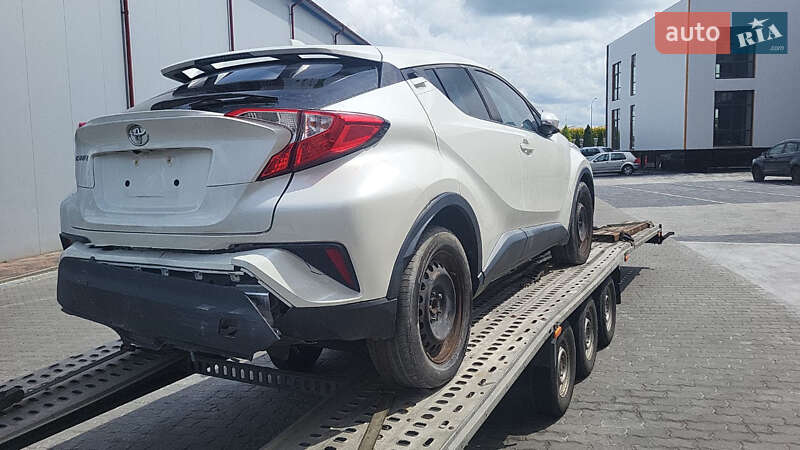 Внедорожник / Кроссовер Toyota C-HR 2021 в Запорожье