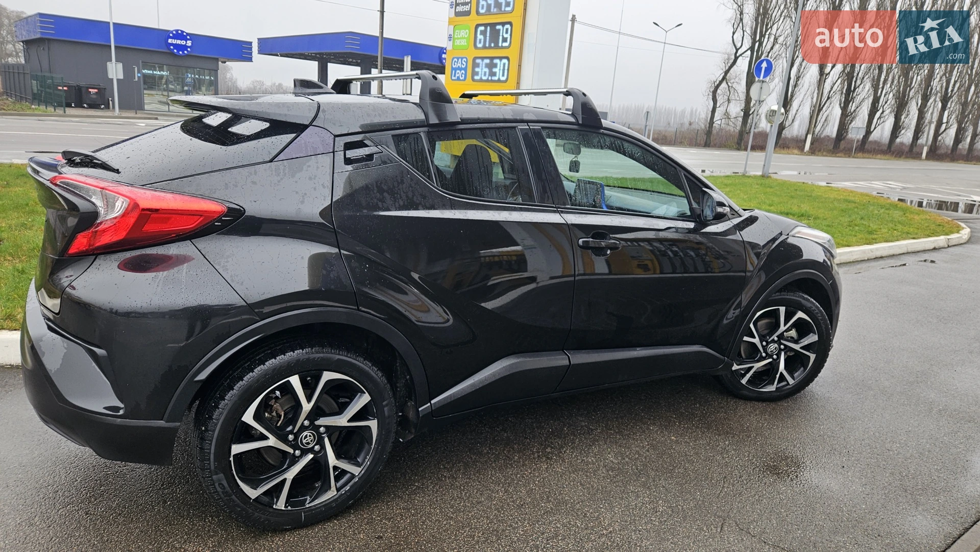 2021 Toyota C-HR - мініатюра 10