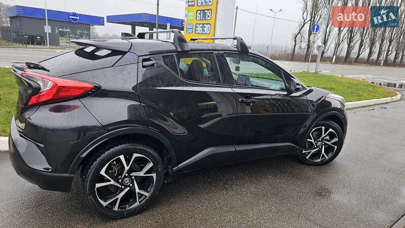Внедорожник / Кроссовер Toyota C-HR 2021 в Киеве фото 8 Внедорожник / Кроссовер Toyota C-HR 2021 в Киеве