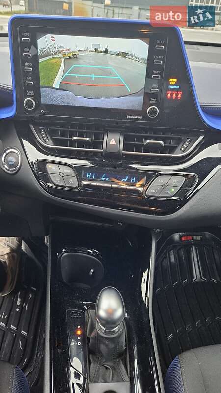 Внедорожник / Кроссовер Toyota C-HR 2021 в Киеве фото 16 Внедорожник / Кроссовер Toyota C-HR 2021 в Киеве