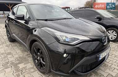 Позашляховик / Кросовер Toyota C-HR 2019 в Чернівцях