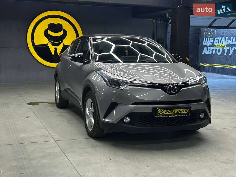Toyota C-HR 2016