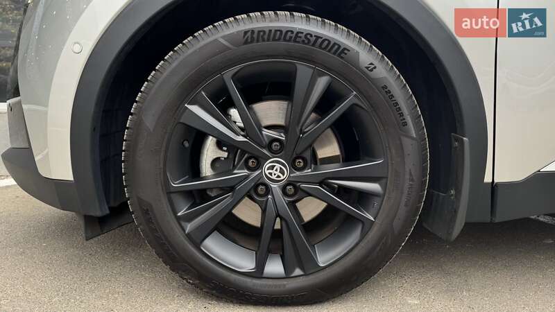 Внедорожник / Кроссовер Toyota C-HR 2024 в Одессе
