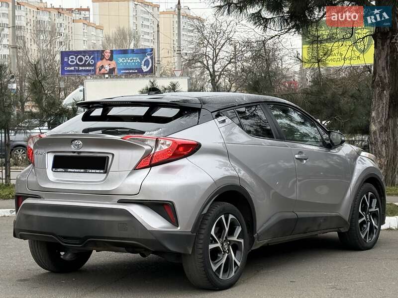 Внедорожник / Кроссовер Toyota C-HR 2019 в Одессе