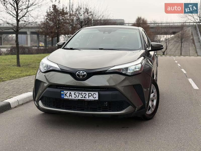 Позашляховик / Кросовер Toyota C-HR 2021 в Києві фото 4 Позашляховик / Кросовер Toyota C-HR 2021 в Києві