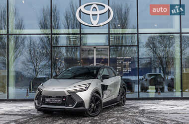 Внедорожник / Кроссовер Toyota C-HR 2023 в Днепре