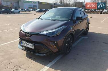Позашляховик / Кросовер Toyota C-HR 2023 в Києві