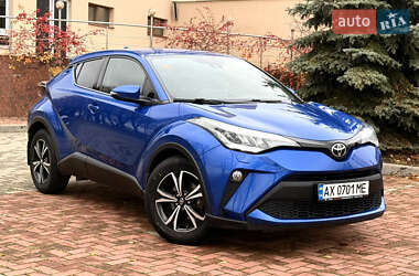 Внедорожник / Кроссовер Toyota C-HR 2020 в Харькове