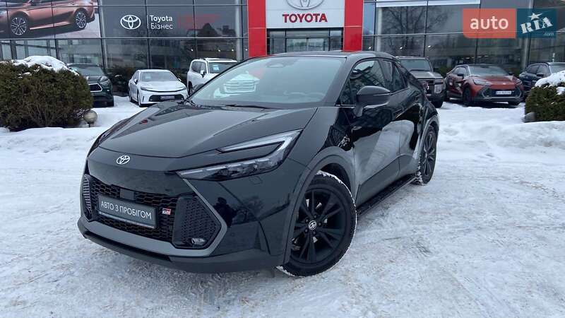 Toyota C-HR 2024 Toyota C-HR 2024