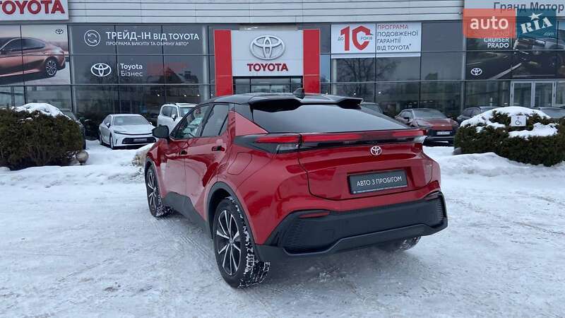 Внедорожник / Кроссовер Toyota C-HR 2024 в Хмельницком