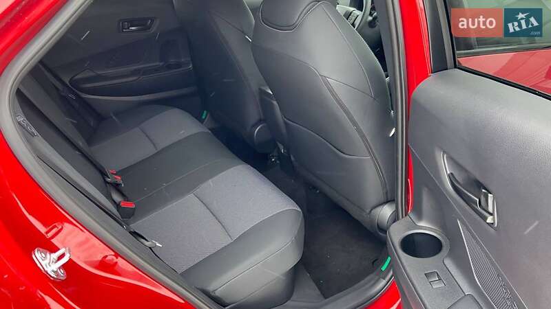 Внедорожник / Кроссовер Toyota C-HR 2024 в Хмельницком