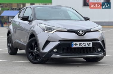 Позашляховик / Кросовер Toyota C-HR 2016 в Одесі