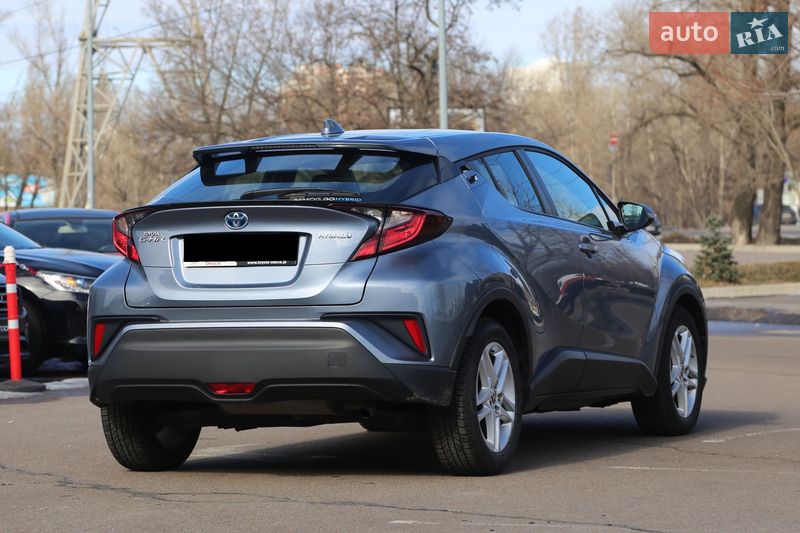 Внедорожник / Кроссовер Toyota C-HR 2022 в Киеве