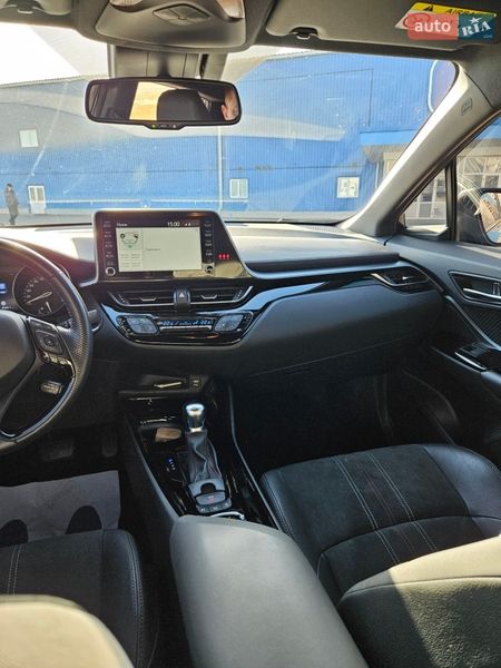 Внедорожник / Кроссовер Toyota C-HR 2021 в Харькове