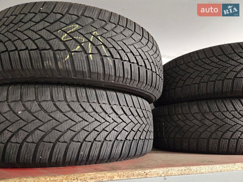 Внедорожник / Кроссовер Toyota C-HR 2021 в Харькове