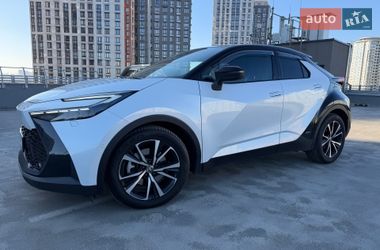 Внедорожник / Кроссовер Toyota C-HR 2024 в Киеве