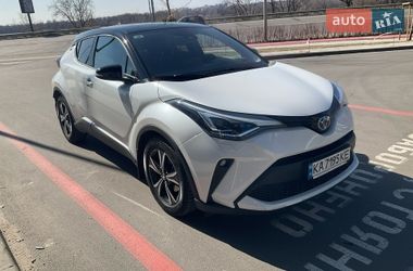 Позашляховик / Кросовер Toyota C-HR 2022 в Києві