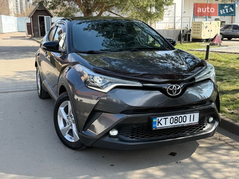 Внедорожник / Кроссовер Toyota C-HR 2018 в Ивано-Франковске