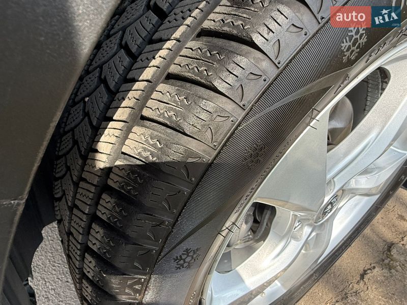 Внедорожник / Кроссовер Toyota C-HR 2018 в Ивано-Франковске