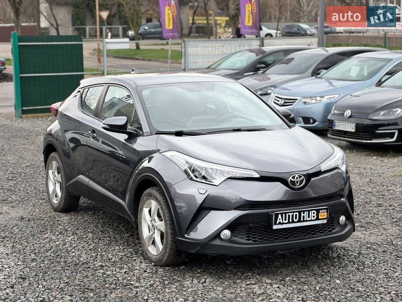 Внедорожник / Кроссовер Toyota C-HR 2018 в Бердичеве