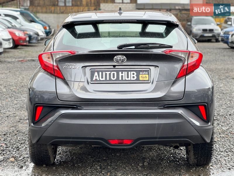Внедорожник / Кроссовер Toyota C-HR 2018 в Бердичеве
