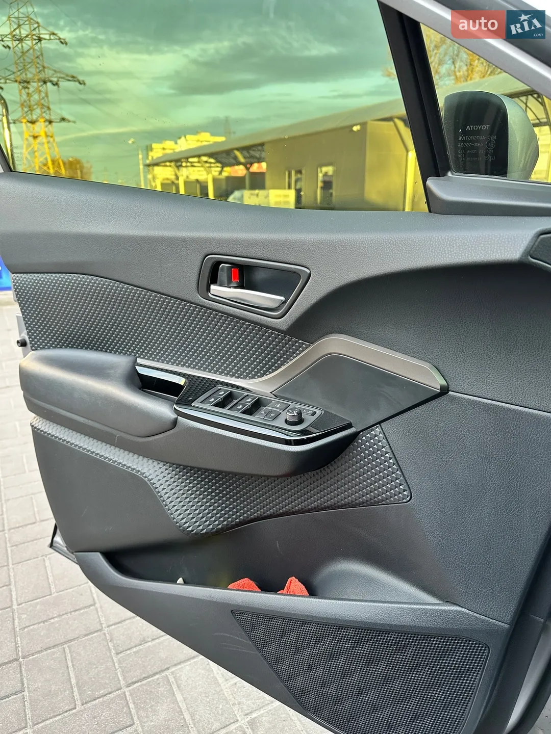 2019 Toyota C-HR - мініатюра 8