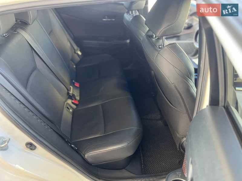 Позашляховик / Кросовер Toyota C-HR 2018 в Одесі