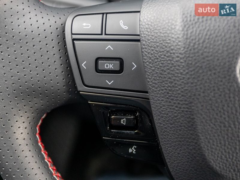 Внедорожник / Кроссовер Toyota C-HR 2025 в Днепре фото 28 Внедорожник / Кроссовер Toyota C-HR 2025 в Днепре