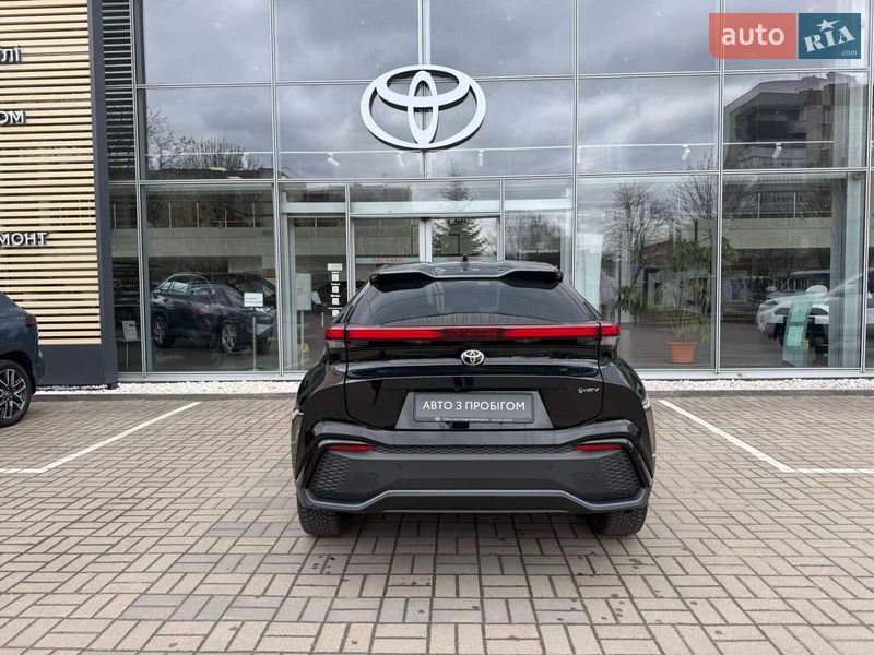Внедорожник / Кроссовер Toyota C-HR 2024 в Луцке