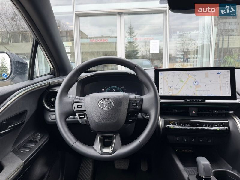 Внедорожник / Кроссовер Toyota C-HR 2024 в Луцке
