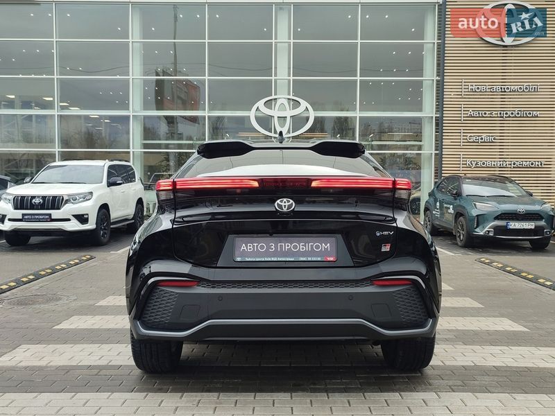 Внедорожник / Кроссовер Toyota C-HR 2025 в Киеве