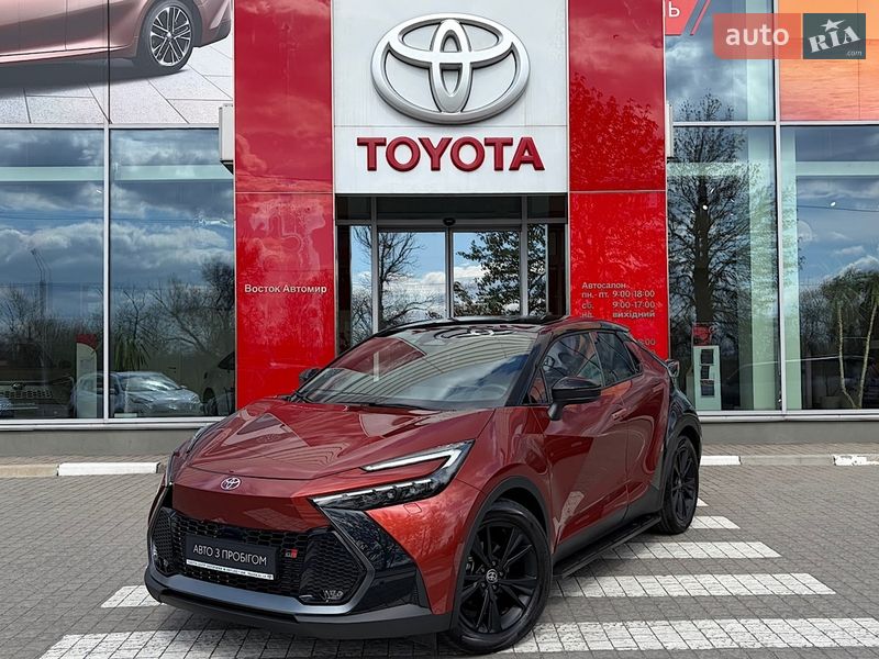 Внедорожник / Кроссовер Toyota C-HR 2025 в Запорожье