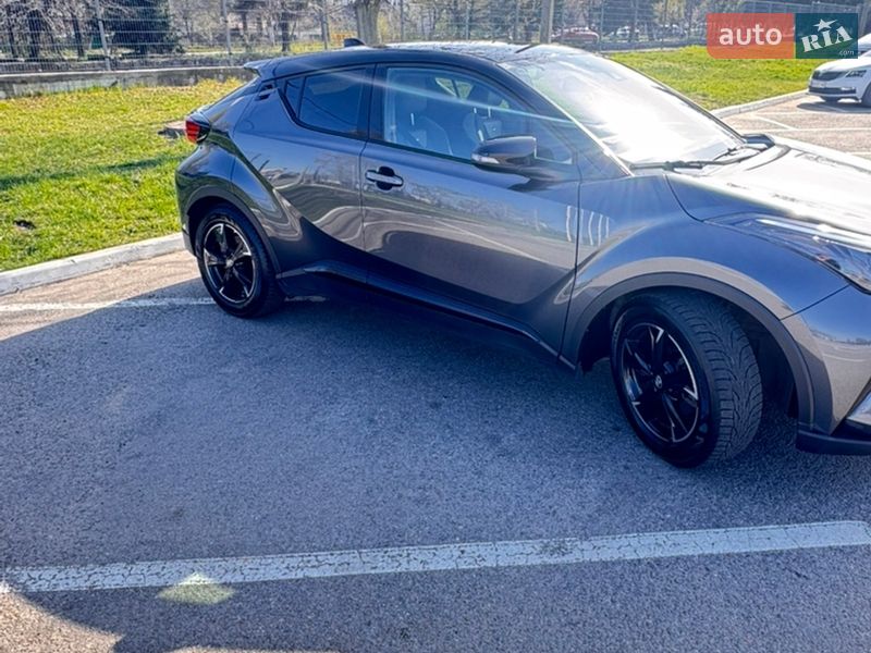 Внедорожник / Кроссовер Toyota C-HR 2023 в Житомире фото 5 Внедорожник / Кроссовер Toyota C-HR 2023 в Житомире
