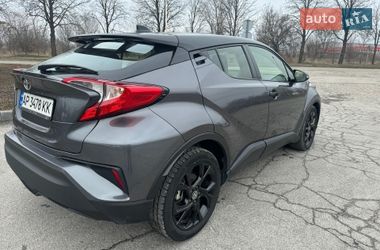 Внедорожник / Кроссовер Toyota C-HR 2022 в Запорожье