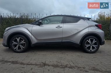 Внедорожник / Кроссовер Toyota C-HR 2019 в Киеве