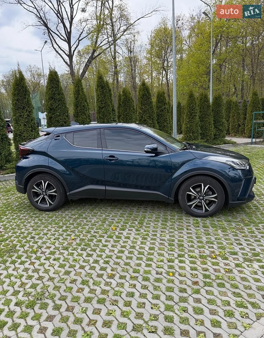 2022 Toyota C-HR - мініатюра 9