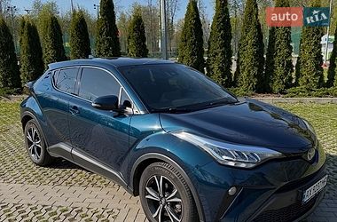 Позашляховик / Кросовер Toyota C-HR 2022 в Харкові