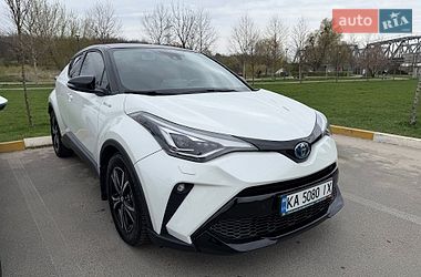 Внедорожник / Кроссовер Toyota C-HR 2019 в Ирпене