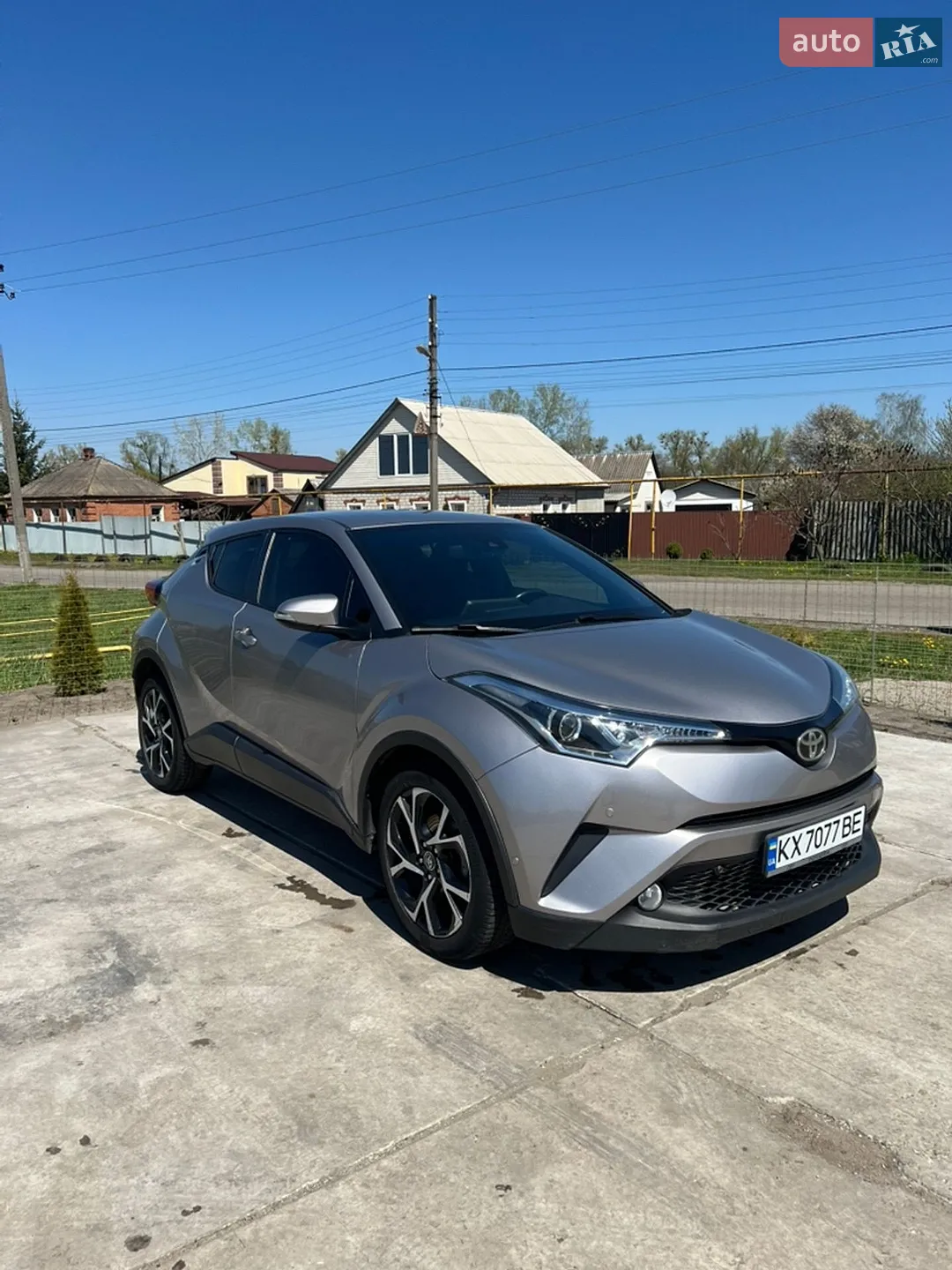 2017 Toyota C-HR - мініатюра 2