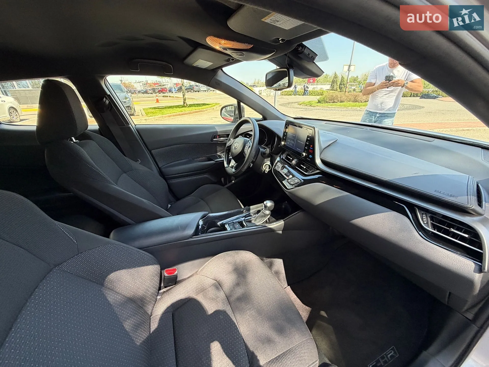 2019 Toyota C-HR - мініатюра 31