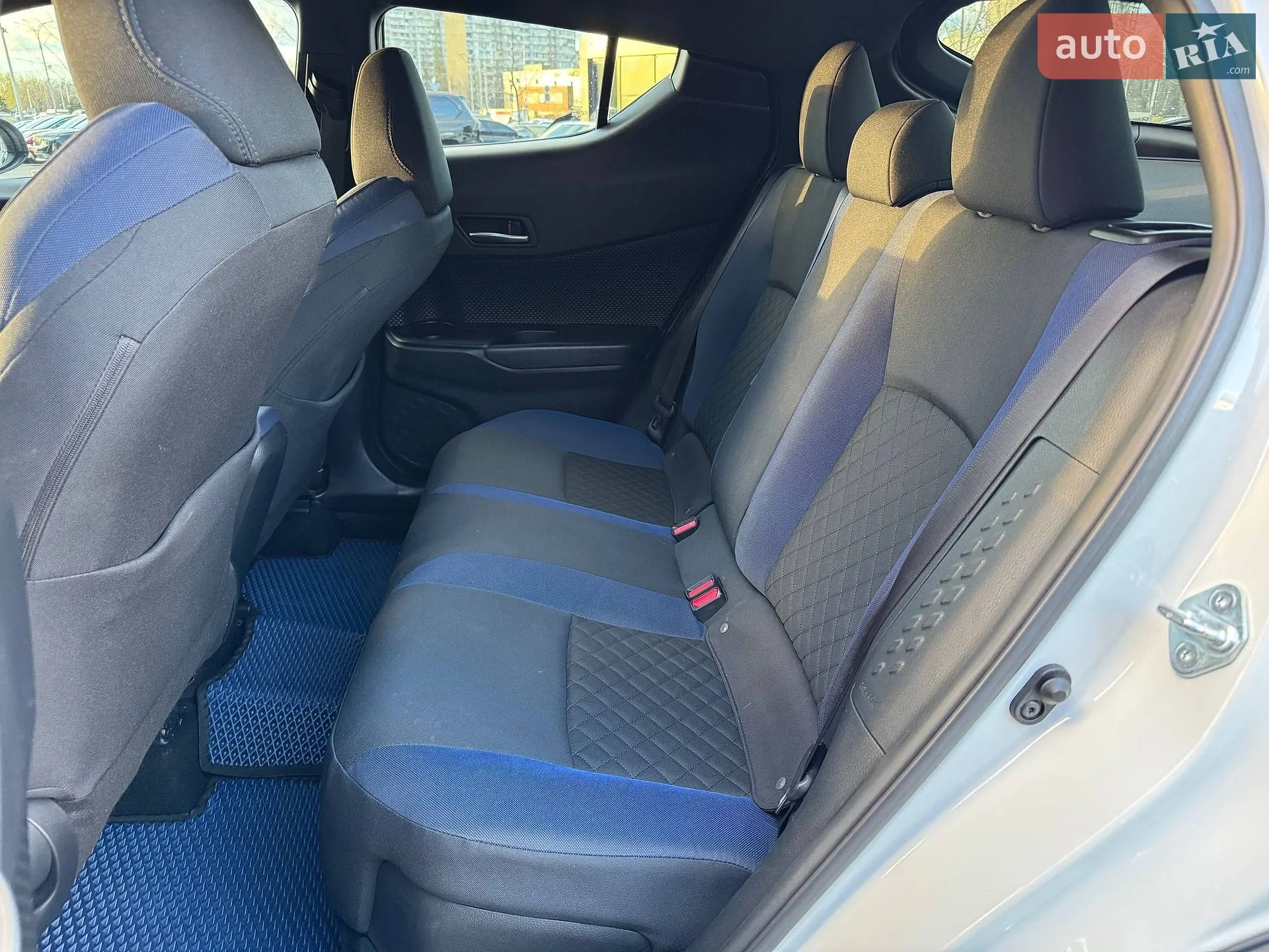 2020 Toyota C-HR - мініатюра 12