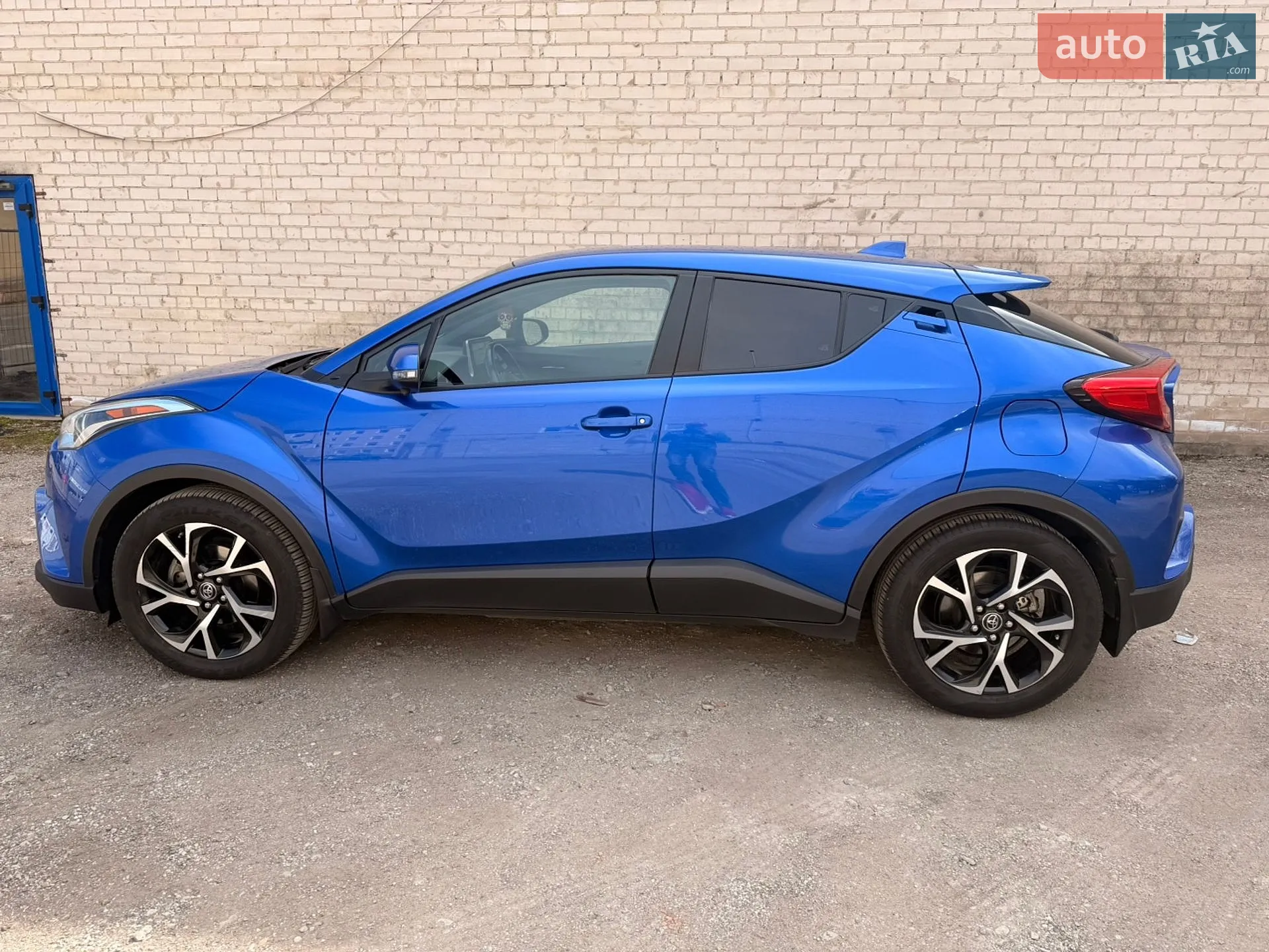 2019 Toyota C-HR - мініатюра 2