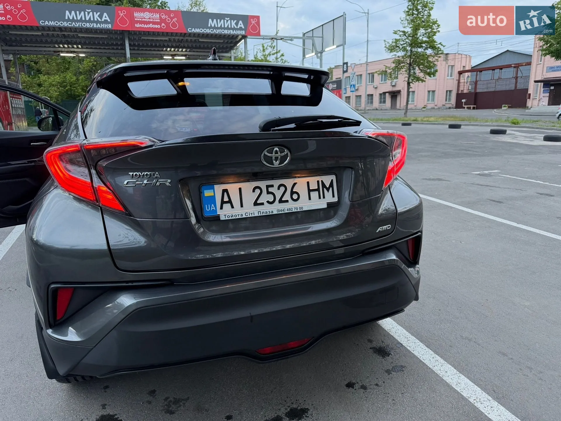 2018 Toyota C-HR - мініатюра 16