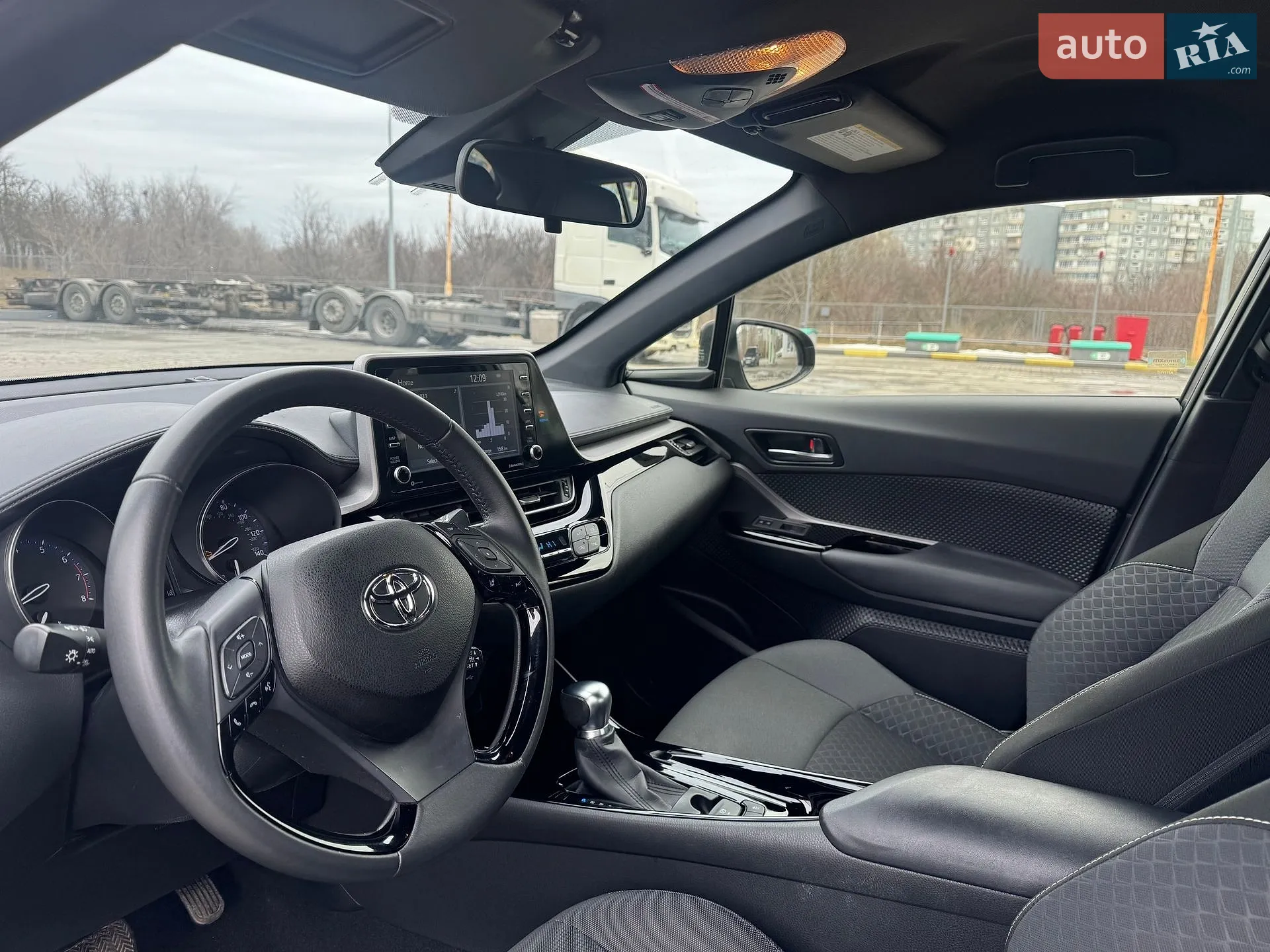 2022 Toyota C-HR - мініатюра 15