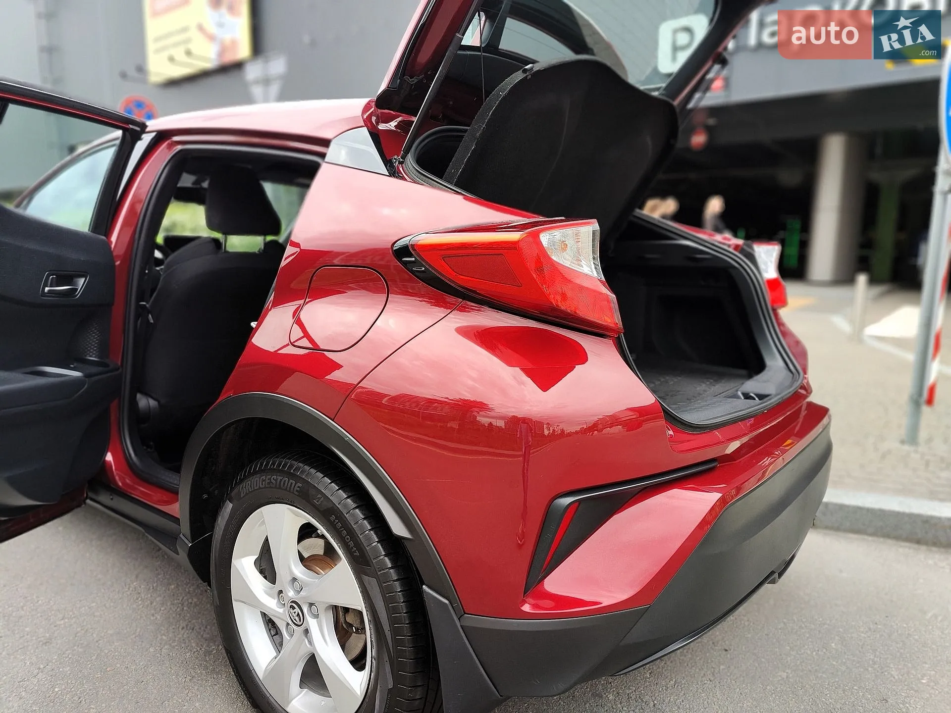 2017 Toyota C-HR - мініатюра 15